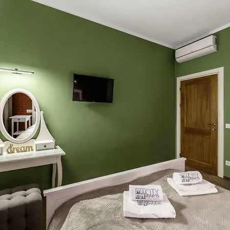 Aparts Forum Appartamento *