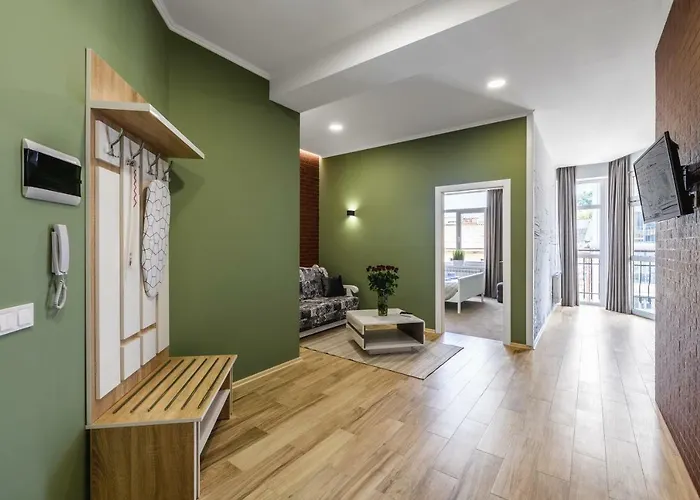 Aparts Forum Apartamento Leópolis