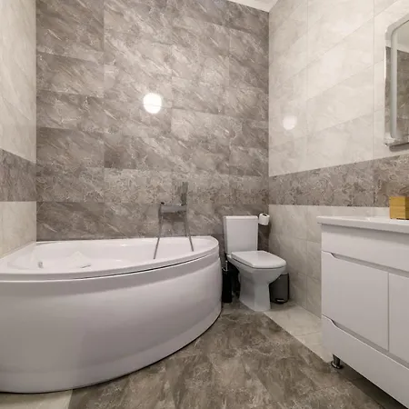 Aparts Forum דירה *