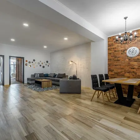 דירה Aparts Forum *